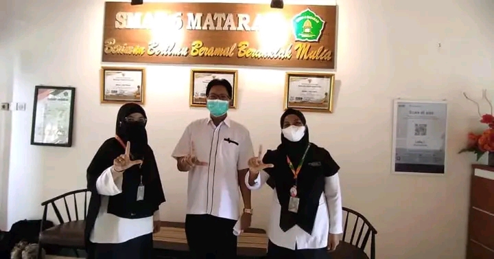 RSJMS PSYCHOLOGIST GOES TO SCHOOL HADIR DI SMAN 6 MATARAM